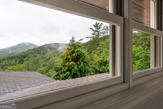 295 Goble Gap Road, Clayton, GA 30525