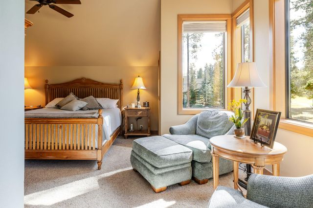 57985 Silver Fir Circle 2, Sunriver, OR 97707