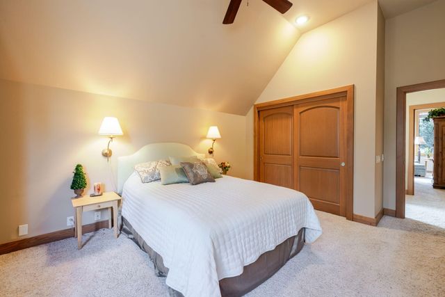 57985 Silver Fir Circle 2, Sunriver, OR 97707