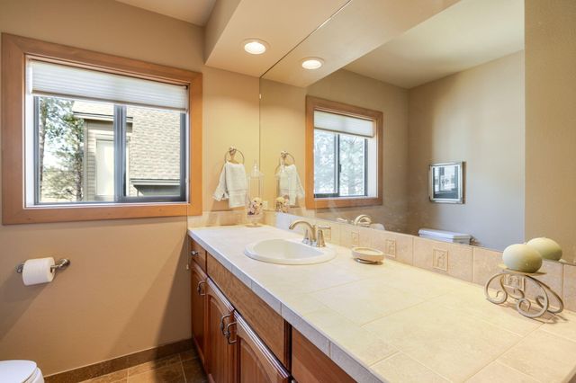 57985 Silver Fir Circle 2, Sunriver, OR 97707