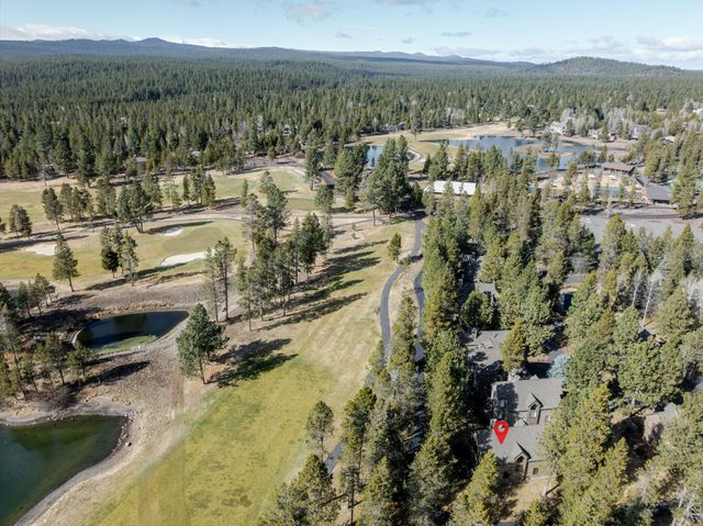 57985 Silver Fir Circle 2, Sunriver, OR 97707
