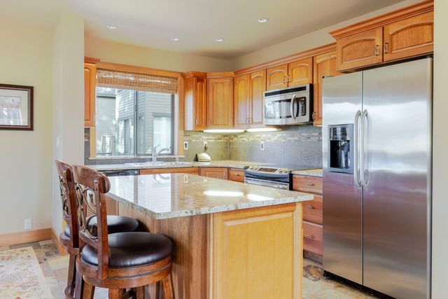 57985 Silver Fir Circle 2, Sunriver, OR 97707