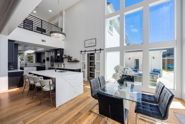 13 Queen Mary Court, Sugar Land, TX 77479