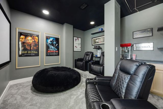 13 Queen Mary Court, Sugar Land, TX 77479