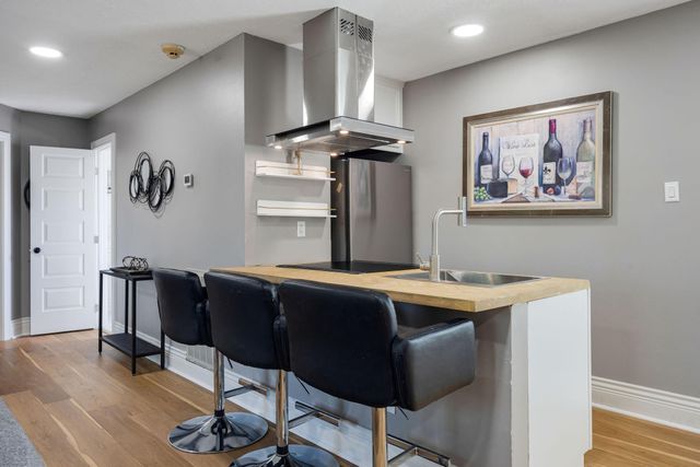 13 Queen Mary Court, Sugar Land, TX 77479