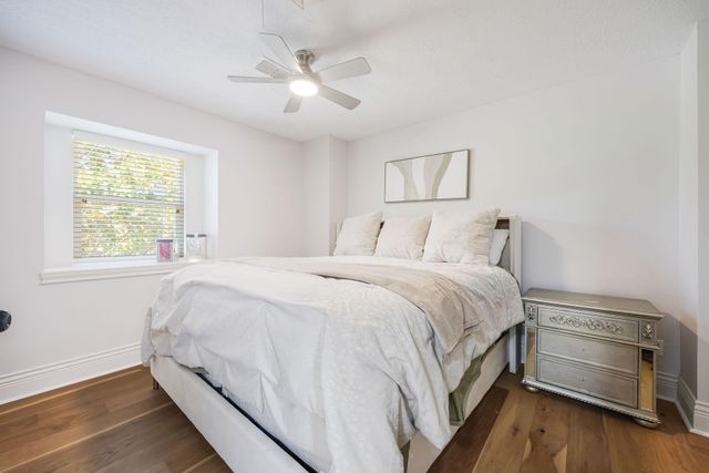 13 Queen Mary Court, Sugar Land, TX 77479