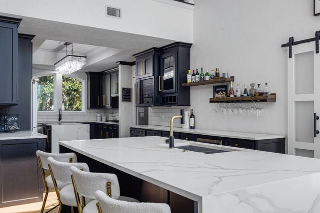 13 Queen Mary Court, Sugar Land, TX 77479