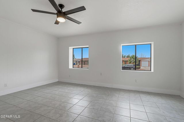 3216 Beachcomber Drive, El Paso, TX 79936