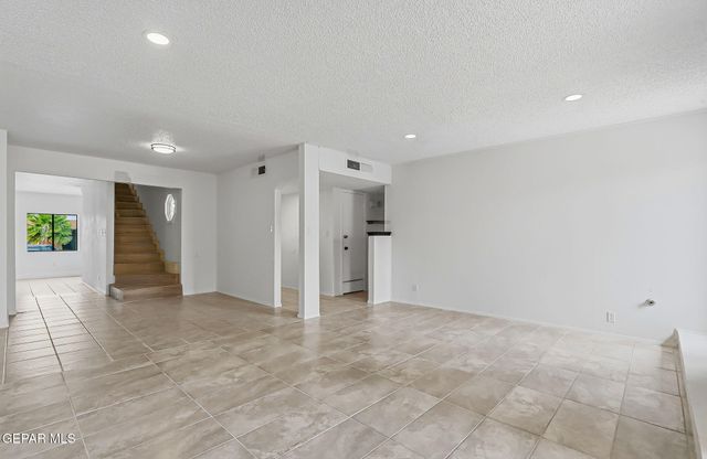 3216 Beachcomber Drive, El Paso, TX 79936