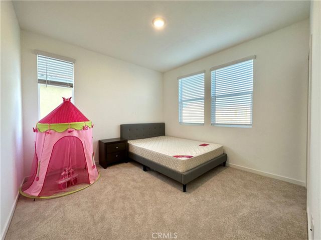 4824 S Apricot Way, Ontario, CA 91762