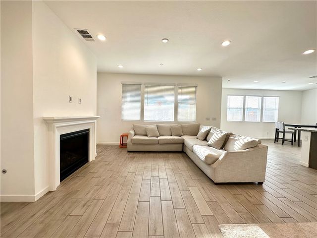 4824 S Apricot Way, Ontario, CA 91762