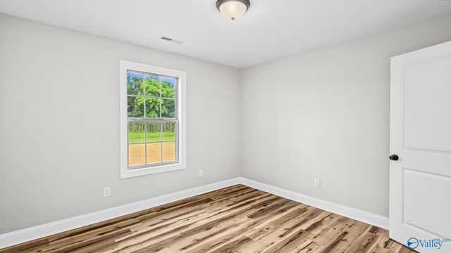 27136 North Wales Road, Elkmont, AL 35620