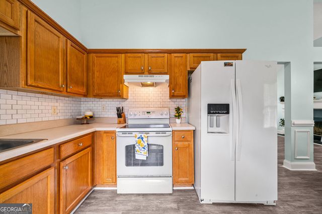 29 Eagle Ridge Drive, Kingston, GA 30145