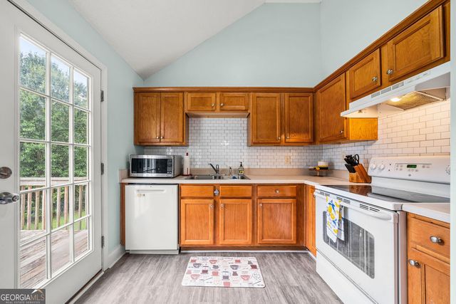 29 Eagle Ridge Drive, Kingston, GA 30145