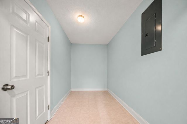 29 Eagle Ridge Drive, Kingston, GA 30145