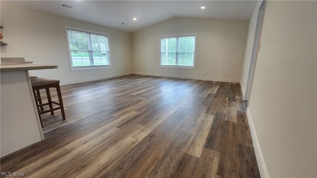 3190 Eastport Road SE, Dennison, OH 44621