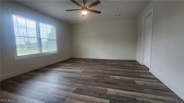 3190 Eastport Road SE, Dennison, OH 44621