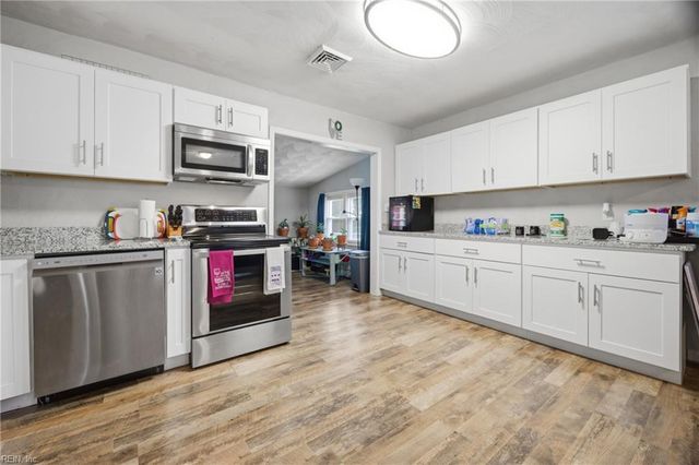 1521 Morgan DR, Hampton, VA 23663