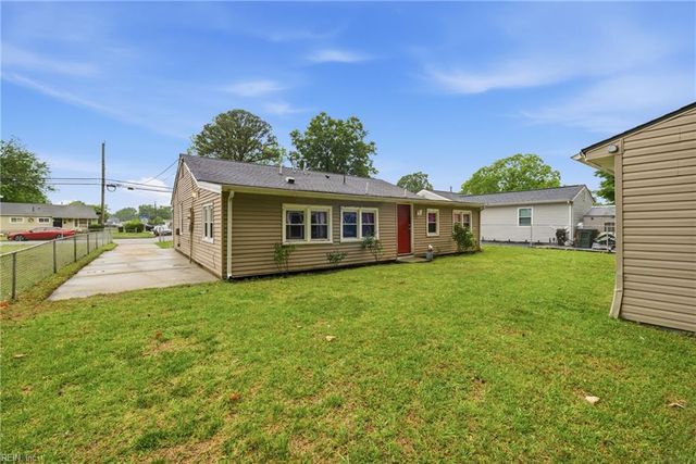 1521 Morgan DR, Hampton, VA 23663