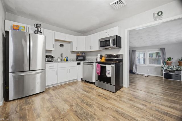 1521 Morgan DR, Hampton, VA 23663
