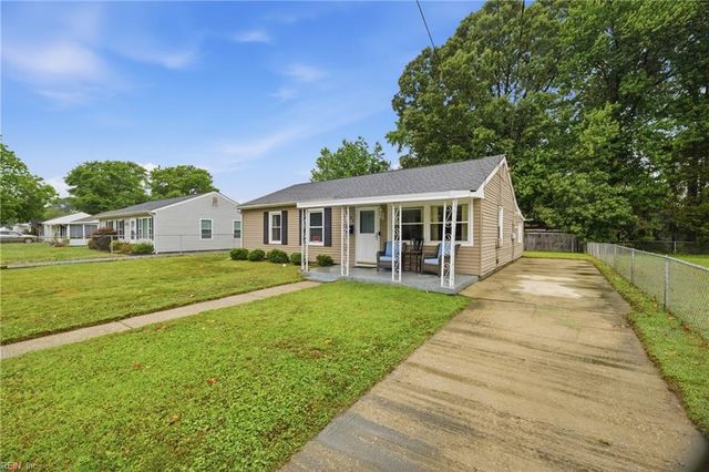 1521 Morgan DR, Hampton, VA 23663