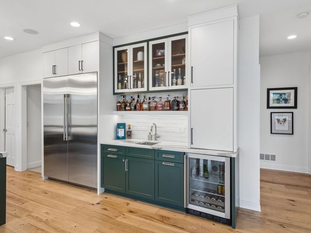25695 Maple View Court, Shorewood, MN 55331