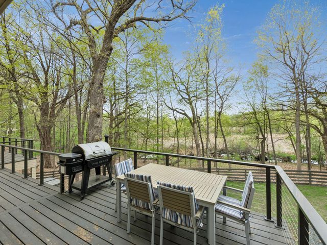 25695 Maple View Court, Shorewood, MN 55331