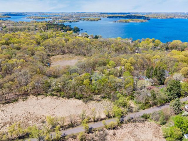 25695 Maple View Court, Shorewood, MN 55331