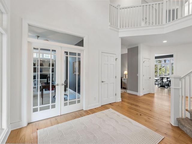 25695 Maple View Court, Shorewood, MN 55331