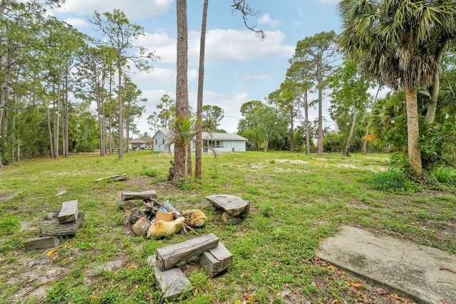 14241 N 79th Ct Court N, Loxahatchee, FL 33470