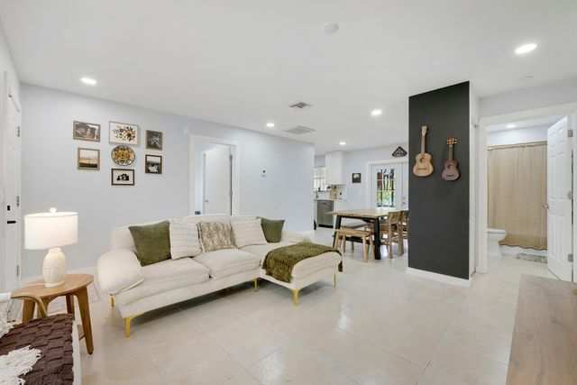 14241 N 79th Ct Court N, Loxahatchee, FL 33470