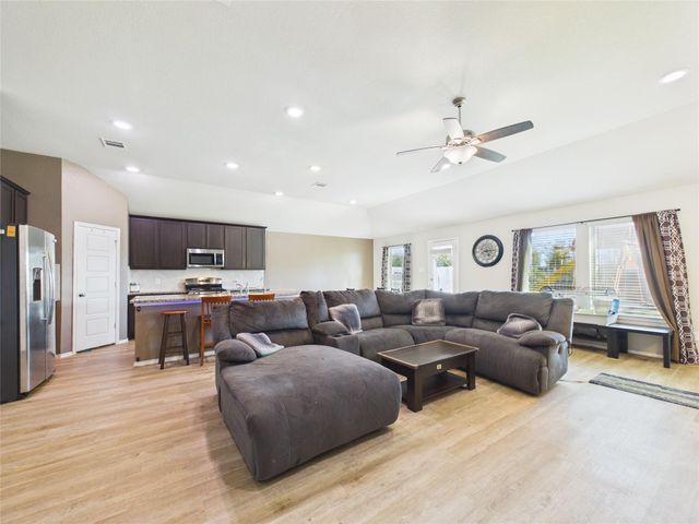 1237 Steed Bluff Drive, Alvin, TX 77511