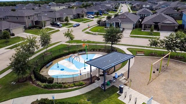 1237 Steed Bluff Drive, Alvin, TX 77511