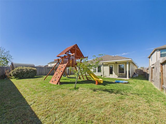 1237 Steed Bluff Drive, Alvin, TX 77511