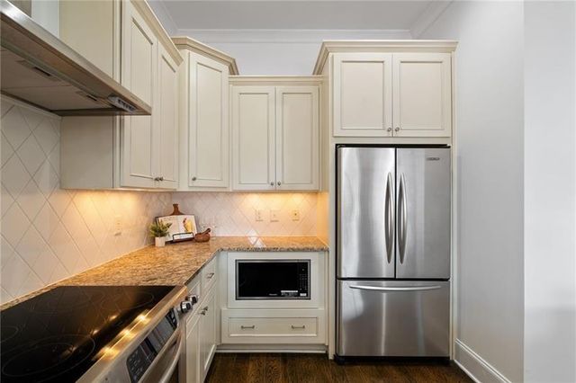 360 Chambers Street 155, Woodstock, GA 30188