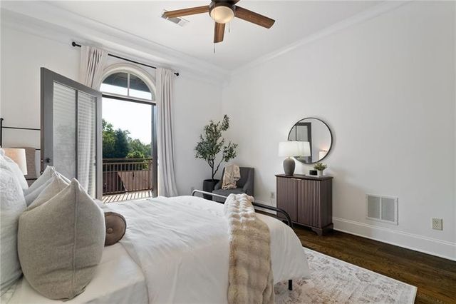 360 Chambers Street 155, Woodstock, GA 30188