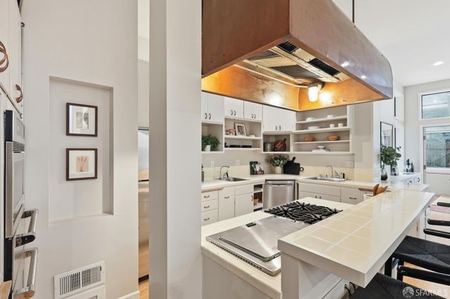 741 Filbert Street, San Francisco, CA 94133