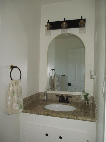 2125 Harris Ave, Sacramento, CA 95838