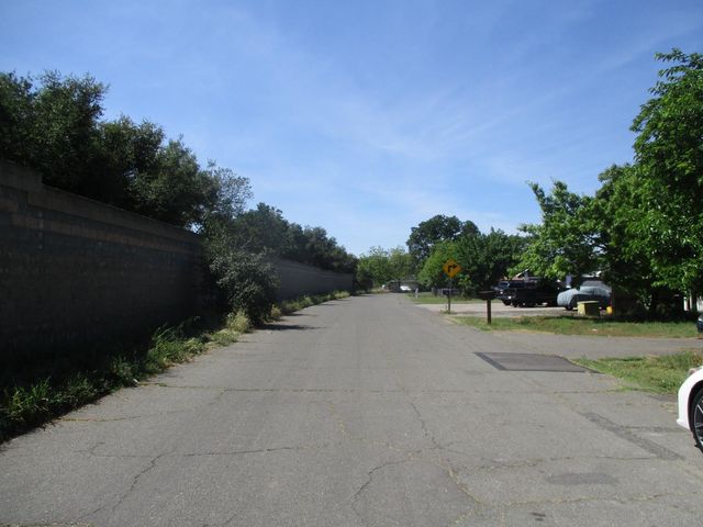 2125 Harris Ave, Sacramento, CA 95838