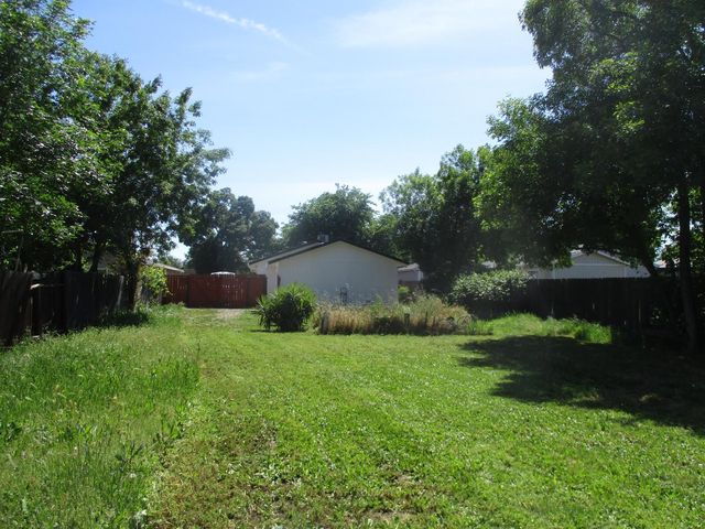 2125 Harris Ave, Sacramento, CA 95838