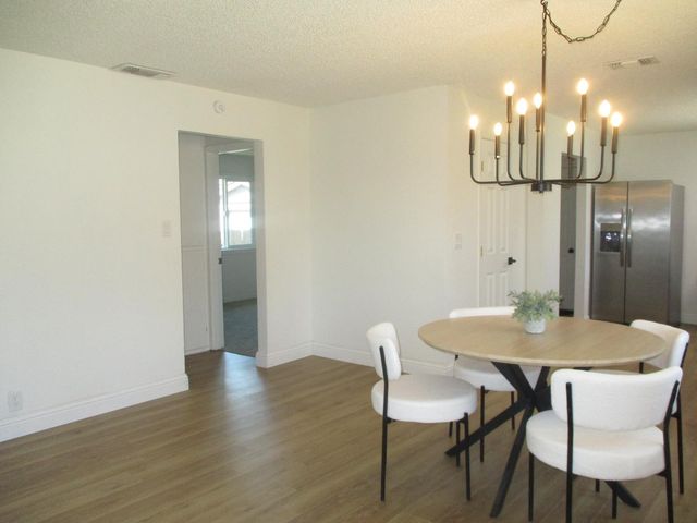 2125 Harris Ave, Sacramento, CA 95838