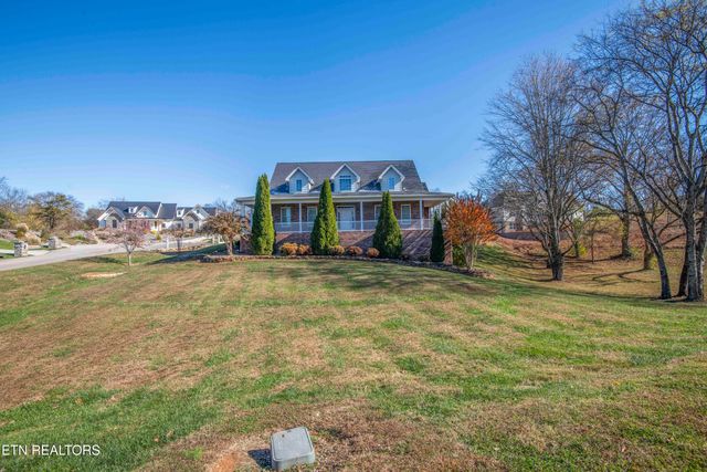 102 Tanasee Court, Maryville, TN 37801