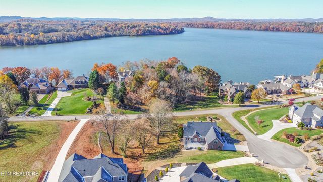 102 Tanasee Court, Maryville, TN 37801