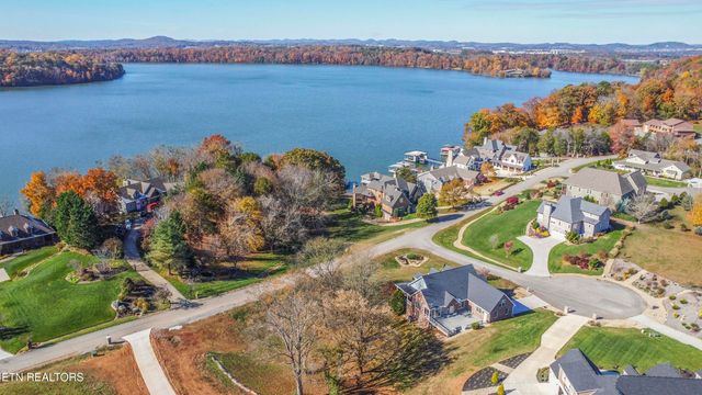 102 Tanasee Court, Maryville, TN 37801