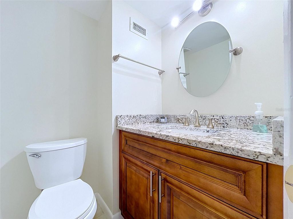 Image 23 of property listing at 4517 W LA VILLA LANE, Tampa, FL 33611