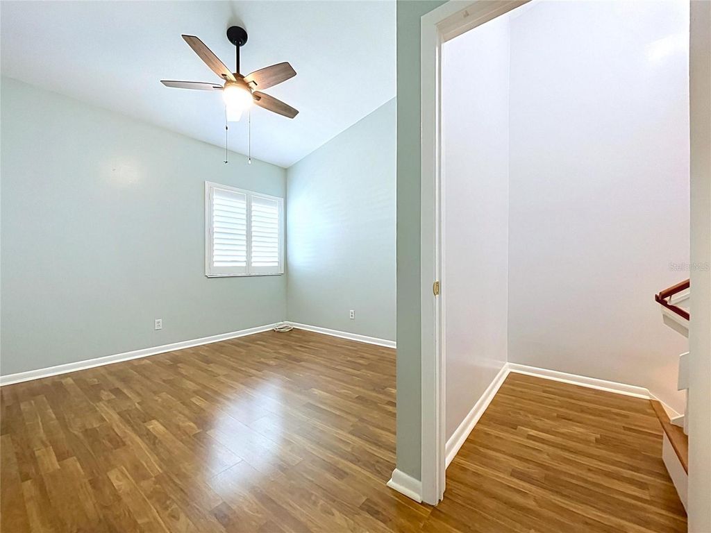 Image 29 of property listing at 4517 W LA VILLA LANE, Tampa, FL 33611