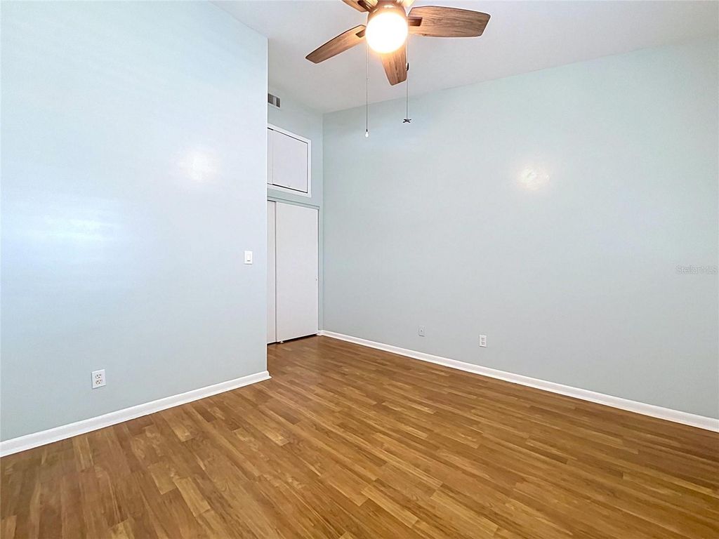 Image 33 of property listing at 4517 W LA VILLA LANE, Tampa, FL 33611
