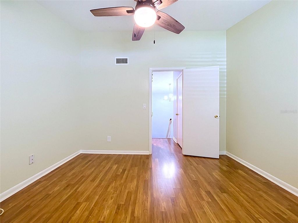 Image 35 of property listing at 4517 W LA VILLA LANE, Tampa, FL 33611