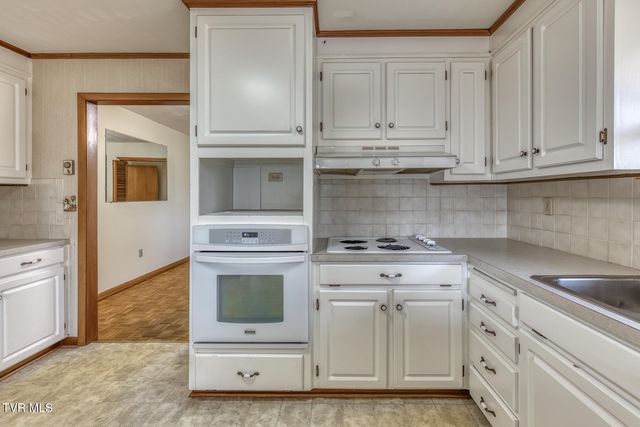 517 Colonial Heights Road, Kingsport, TN 37663