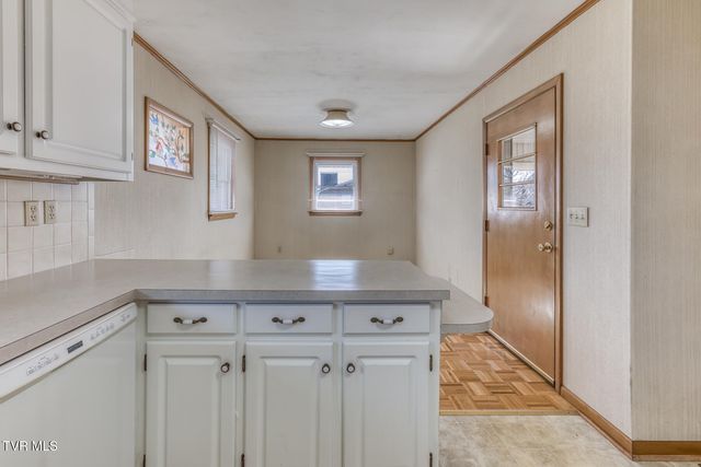 517 Colonial Heights Road, Kingsport, TN 37663